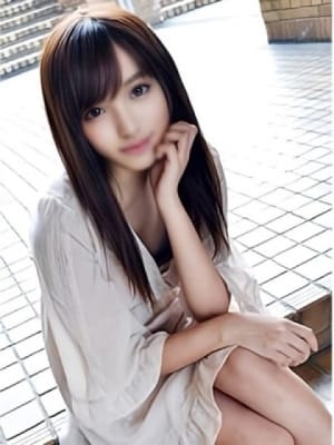 みなみ ：現役女子大生コレクション(新宿高級デリヘル)