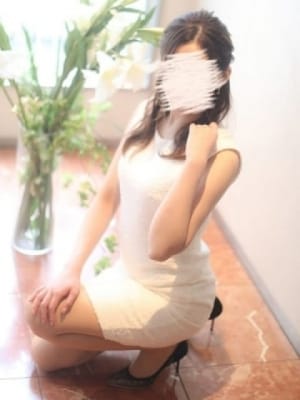 二宮華(にのみやはな)：東京ヒストリー秘密の約束(新宿高級デリヘル)