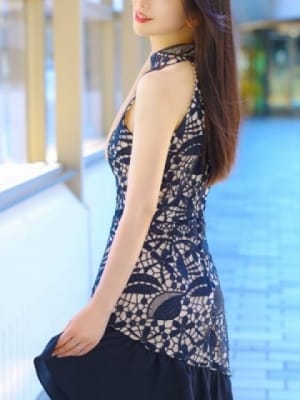秋本 志乃：纏Classic(品川高級デリヘル)