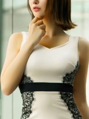 織戸 凪咲：麗奈 NAGOYA(名古屋高級デリヘル)