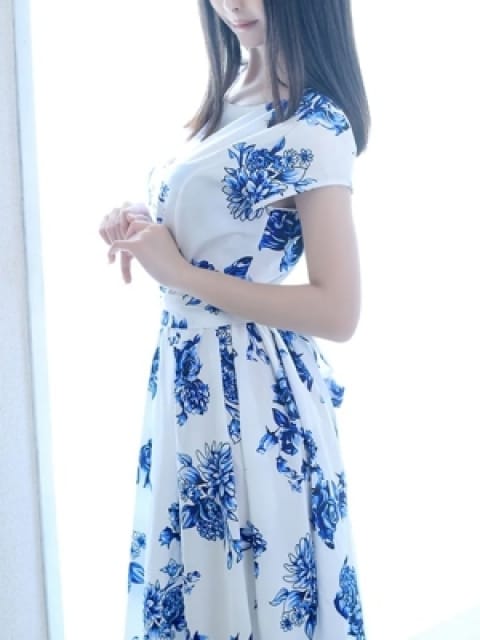 雪平 怜の画像1：麗奈 NAGOYA(名古屋高級デリヘル)