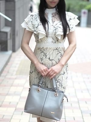 藤原沙織：有閑婦人(大阪高級デリヘル)