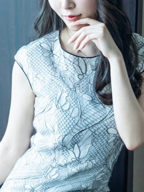 辰巳 夕莉の画像1：麗奈TOKYO(六本木・赤坂高級デリヘル)