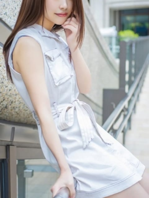 芹沢 りのの画像1：テレジア東京-初めて出会う、純粋な輝き(六本木・赤坂高級デリヘル)